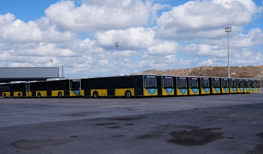 İETT filosuna 450 otobüs, 100 metrobüs katılıyor