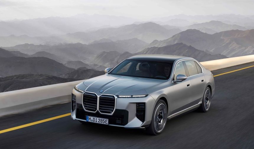 Yeni BMW 7 Serisi Türkiye’de satışa sunuldu