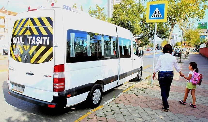Okul servislerinde kapı sensörü uygulamasına 31 Ağustos 2027’ye kadar geçiş süreci