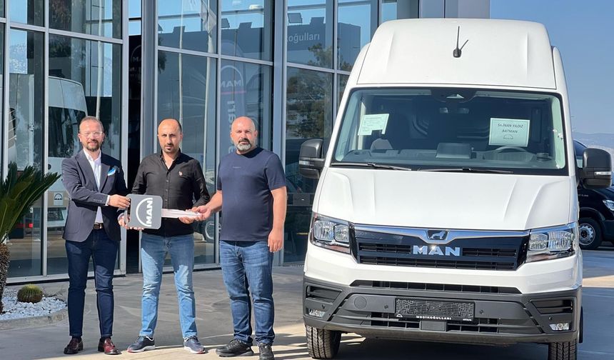 Meçikoğulları Otomotiv’den Yıldız Ev Tekstil Ürünleri’ne MAN TGE teslimatı