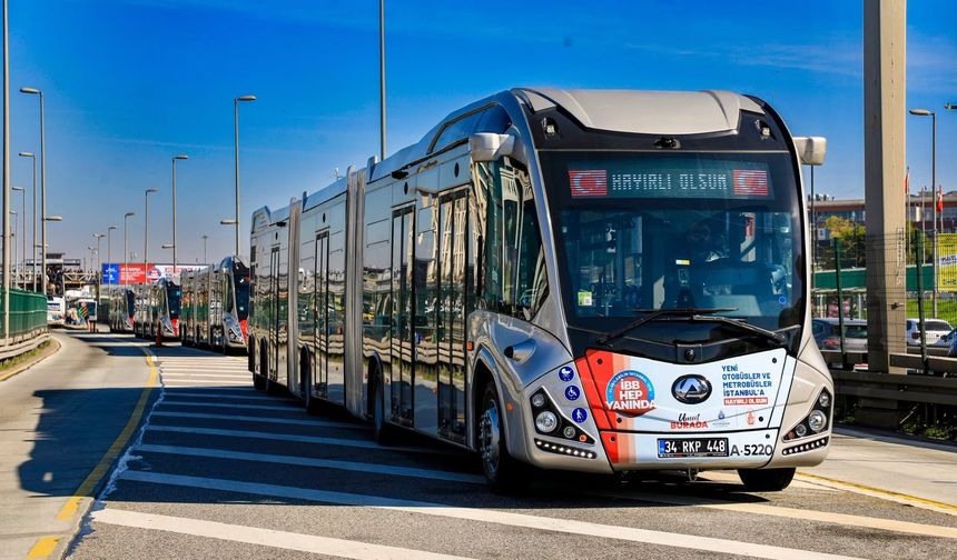 İstanbul’un yeni metrobüsleri hizmete başladı