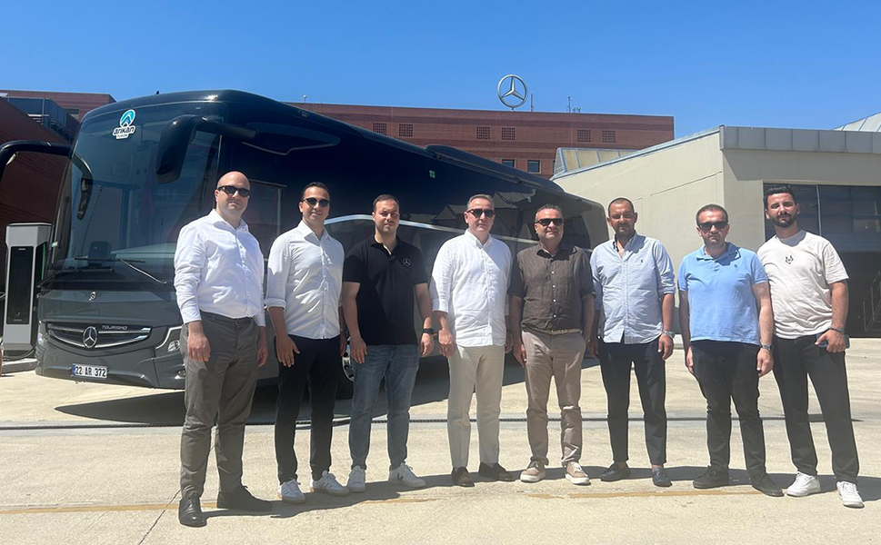 Arıkan Turizm, 2025 yatırım planındaki 4 Tourismo otobüsten 3’üncüsünü teslim aldı