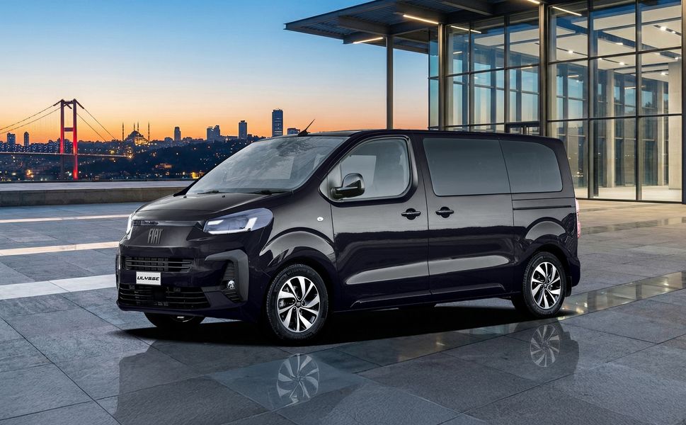 8+1 koltuklu Fiat Ulysse’nin üretimi Tofaş Fabrikası’nda başladı