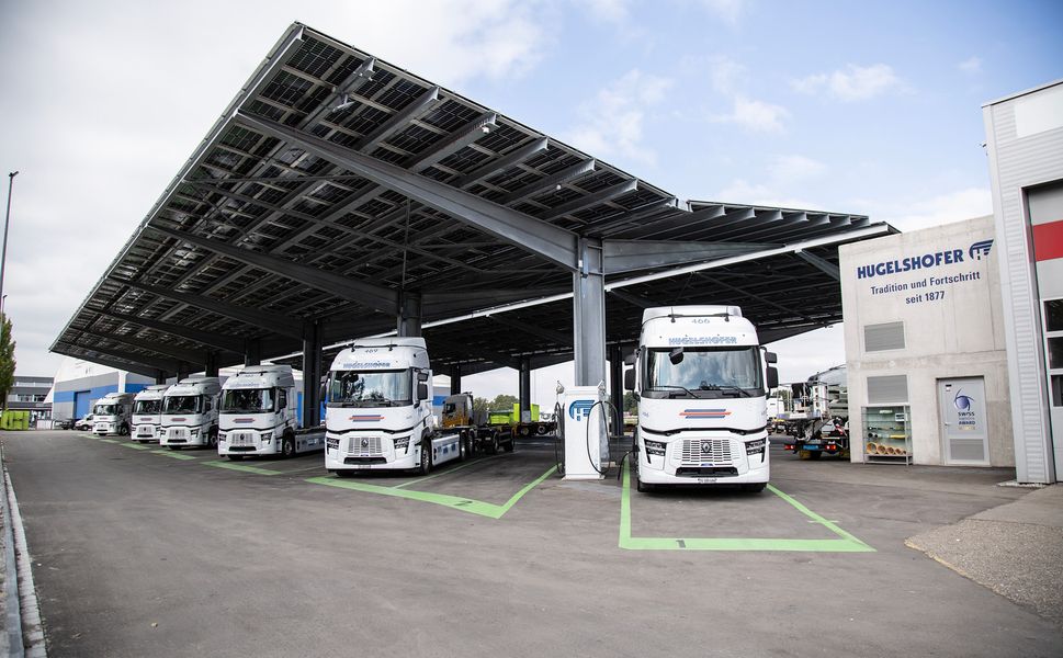 Nominal menzili 300 km olan bir Renault Trucks E-Tech T ile bir günde 1.000 km’nin üzerinde yol kat edildi