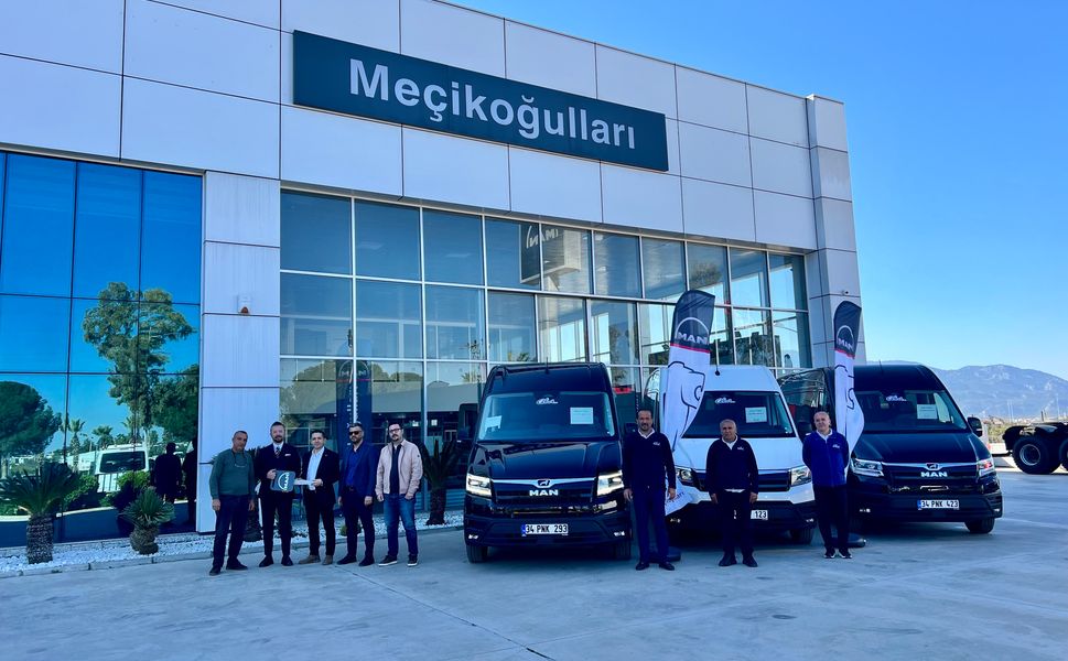Aker Otobüs İşletmesi A.Ş’den 4 adet MAN TGE minibüs yatırımı