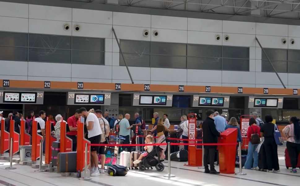 Antalya Havalimanı ilk 3 ayda 3 milyon 138 bin yolcuya hizmet verdi