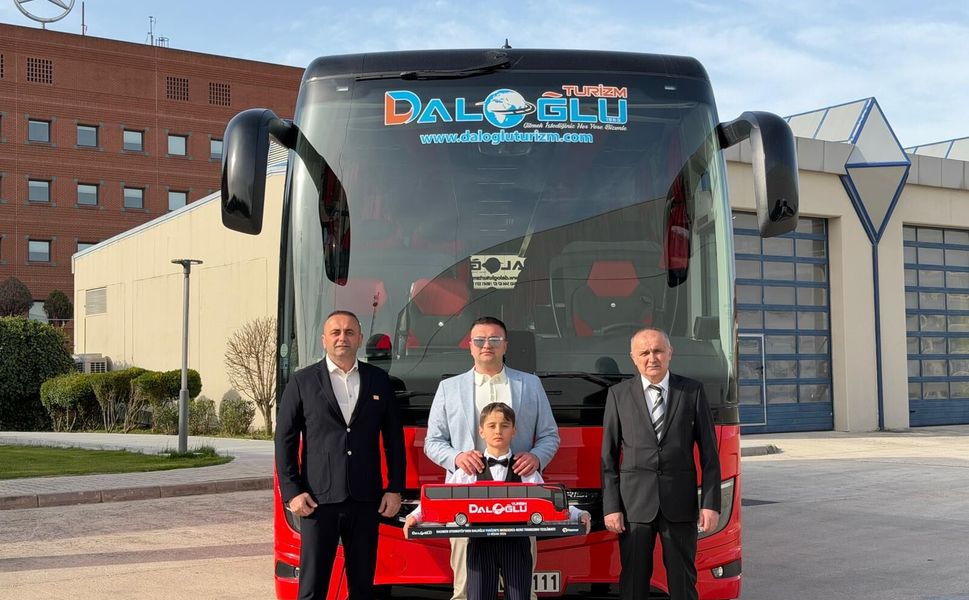 Hasmer Otomotiv’den Daloğlu Turizm’e Tourismo teslimatı