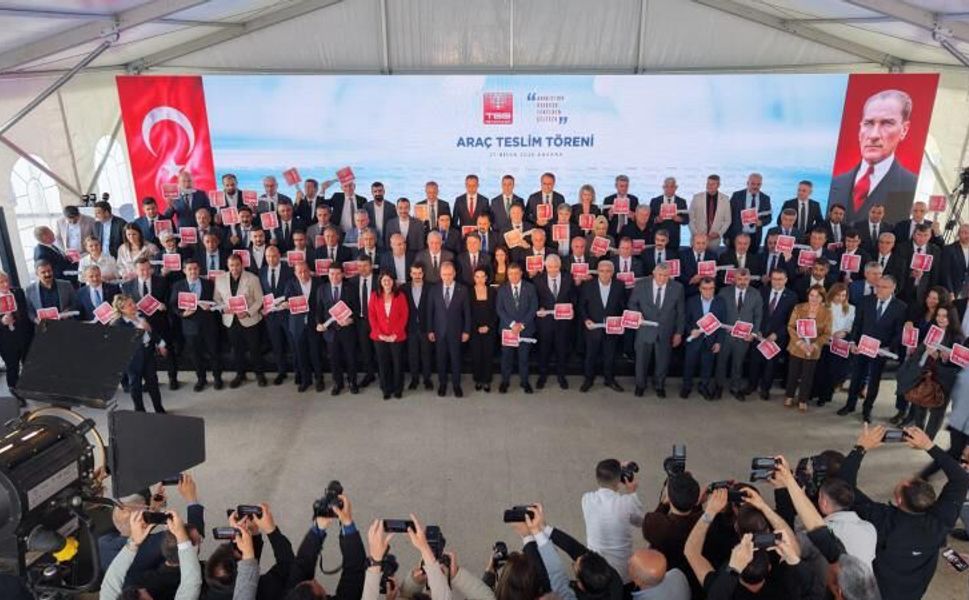 TBB’den 94 Belediyeye 95 Araç desteği