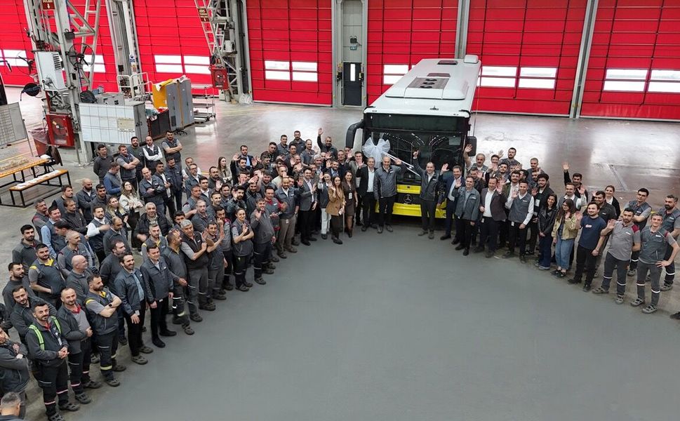 Otokar Üretimi İlk Mercedes-Benz Conecto Otobüs Banttan İndi