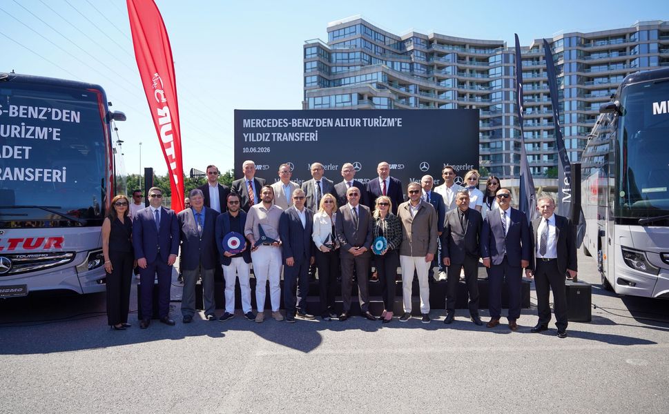 Altur Turizm filosunu 20 adet Mercedes-Benz Tourismo 15 ile güçlendirdi
