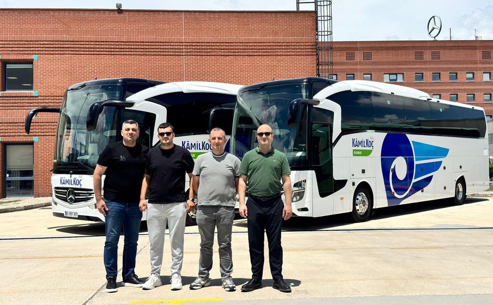 Hassoy Motorlu Araçlar’dan Kamil Koç bireyselcisi Örnek Oto’ya 2 adet Travego