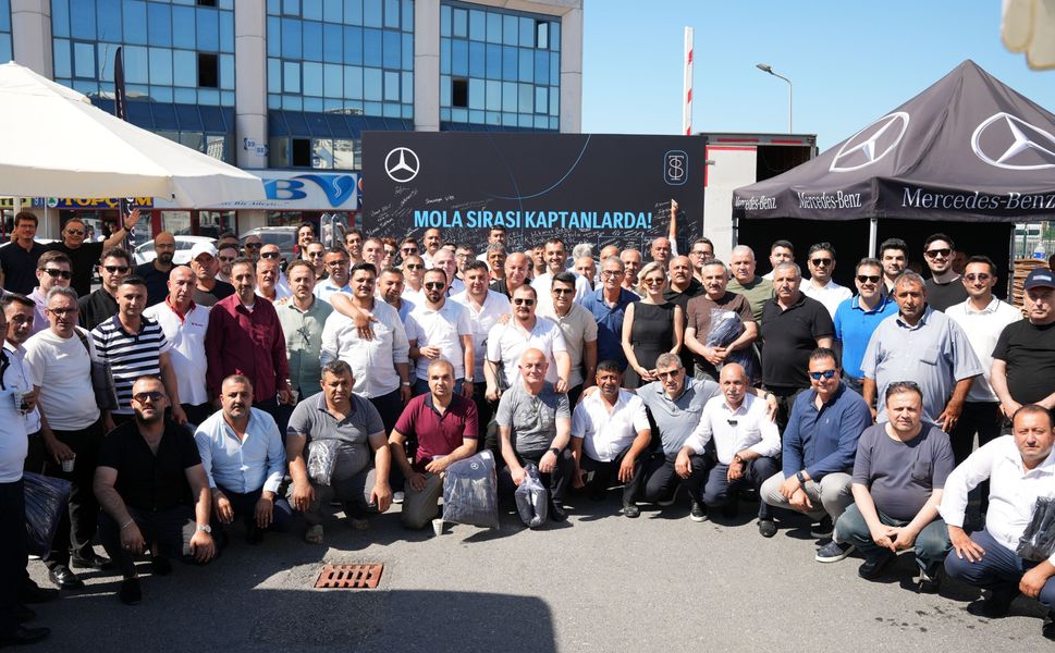 Mercedes-Benz Türk’ün Sağlık Bakım Tırı  bu kez otobüs kaptanları için yola çıktı