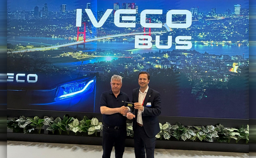 Busworld Türkiye’de IVECO BUS İmzası: 20 Körüklü STREETWAY İçin Anlaşma