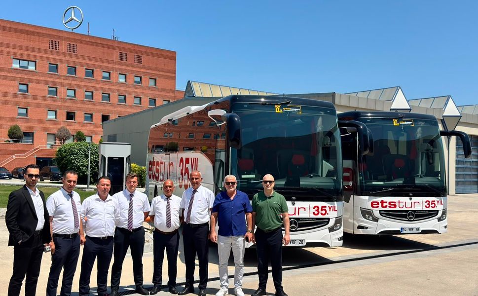 Hassoy Otomotiv’den System Transport’a Tourismo teslimatı