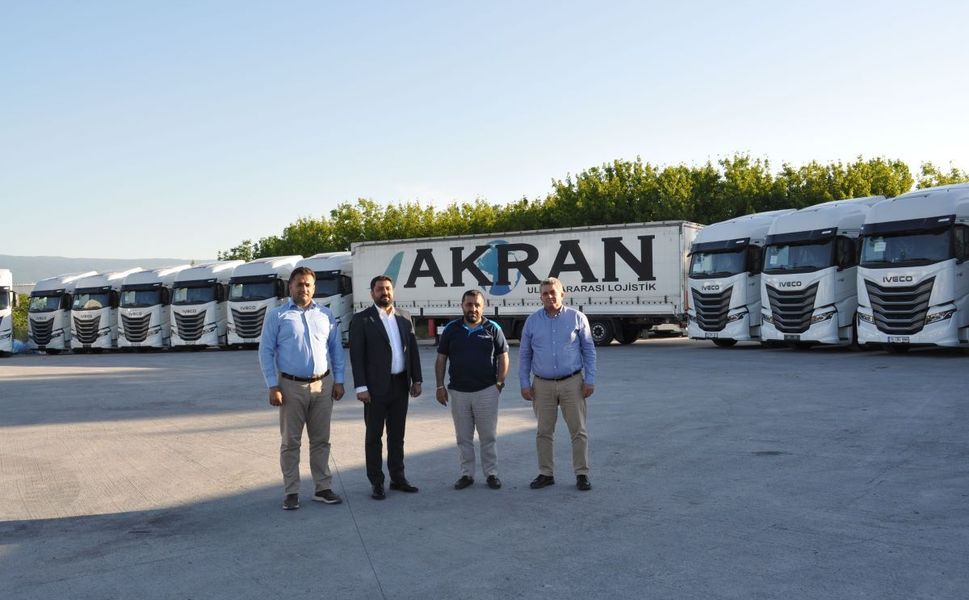 Haser Motorlu Taşıtlar'dan Akran Lojistik'e 60 Adet IVECO S-WAY Çekici