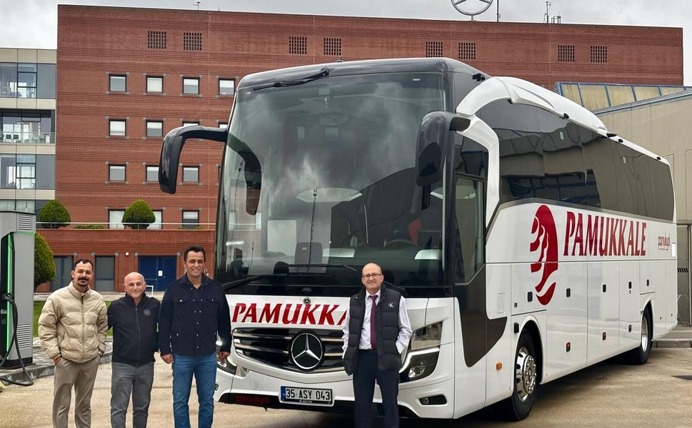 Hasmer Otomotiv’den bireysel otobüsçü Hamdi Sayın’a Travego teslimatı