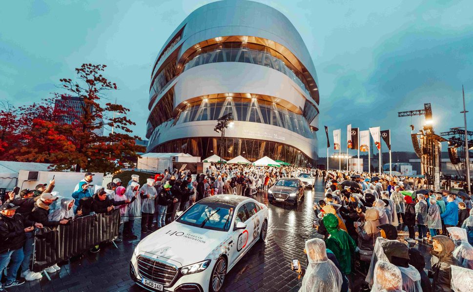 Mercedes-Benz 140. yılını görkemli festivalle kutladı