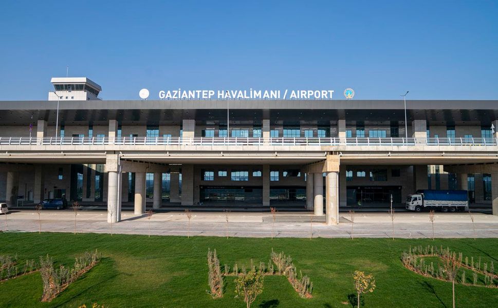 Gaziantep Havalimanı yolcu taşımacılığı için 11 otobüslük ihale