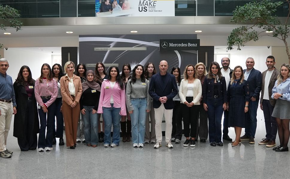 Mercedes-Benz Türk’ten kadın mühendis adaylarının kariyer yolculuğuna destek