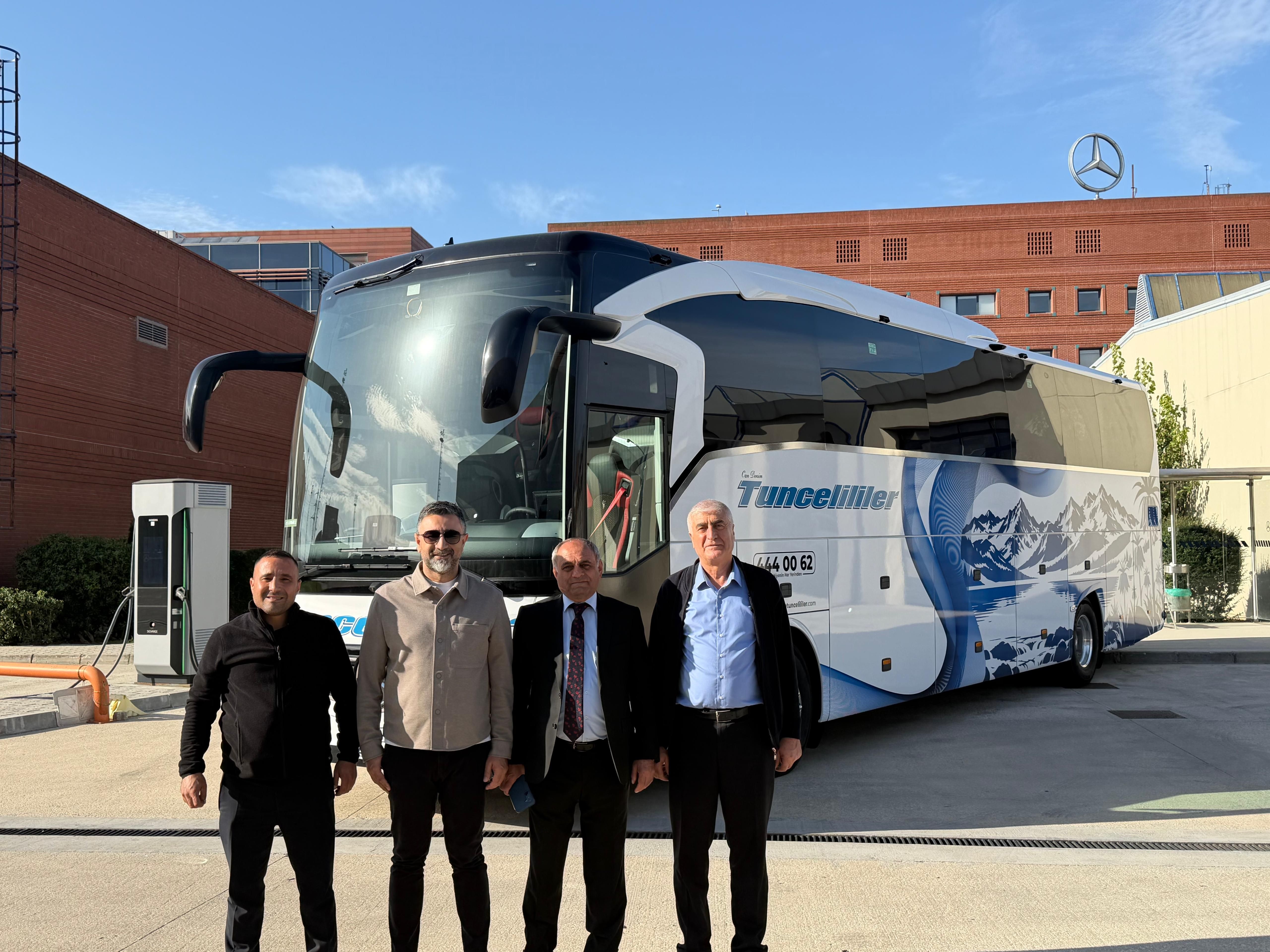 HESKA Motorlu Araçlar’dan Can Dersim Tunceliler’e Travego teslimatı